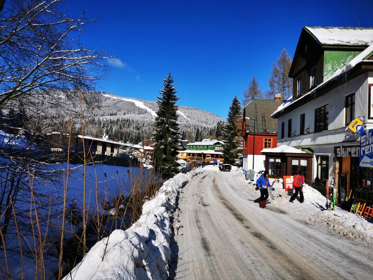 Hostel Fortuna Špindlerŭv Mlýn Exterior foto