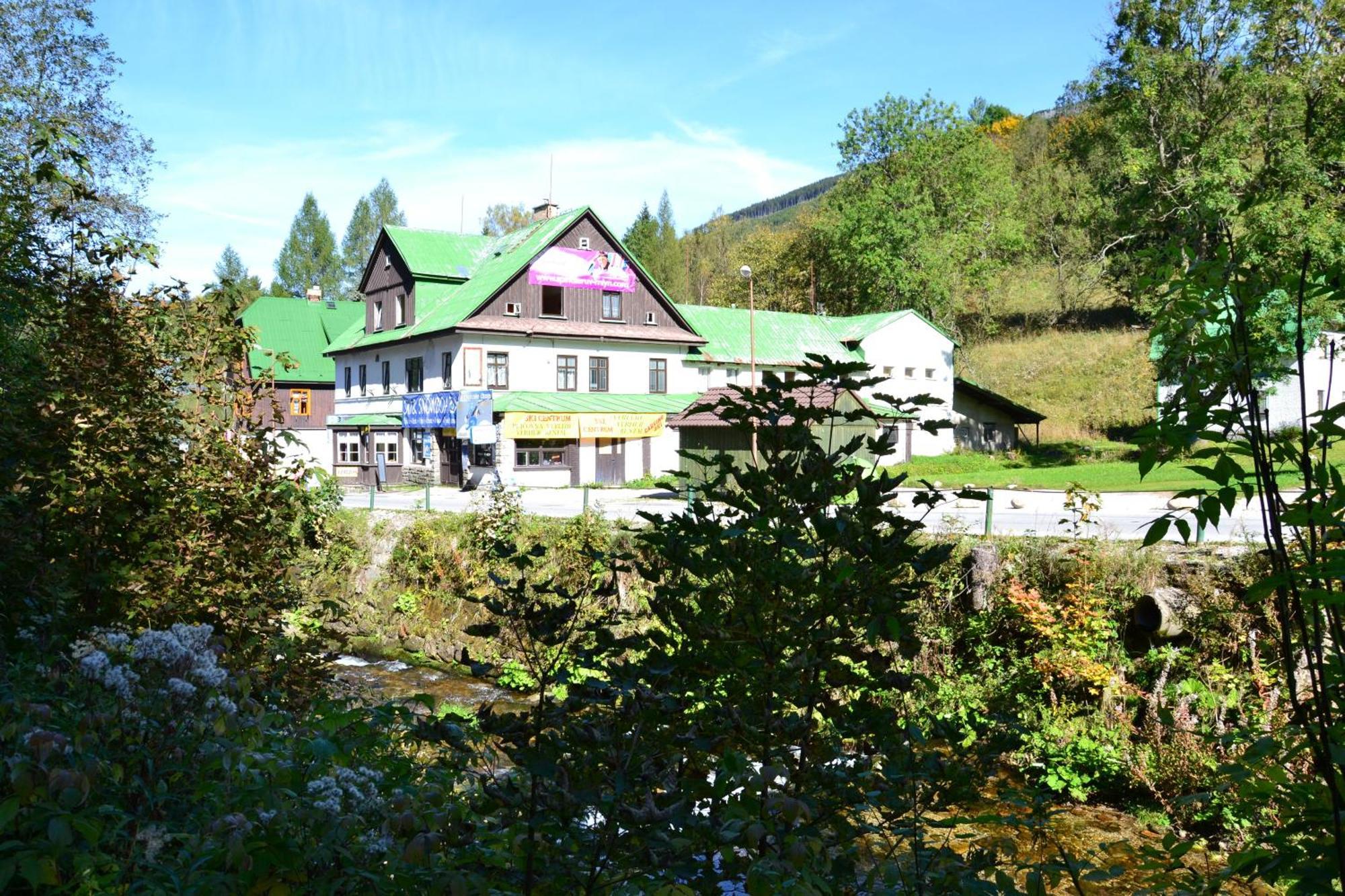 Hostel Fortuna Špindlerŭv Mlýn Exterior foto