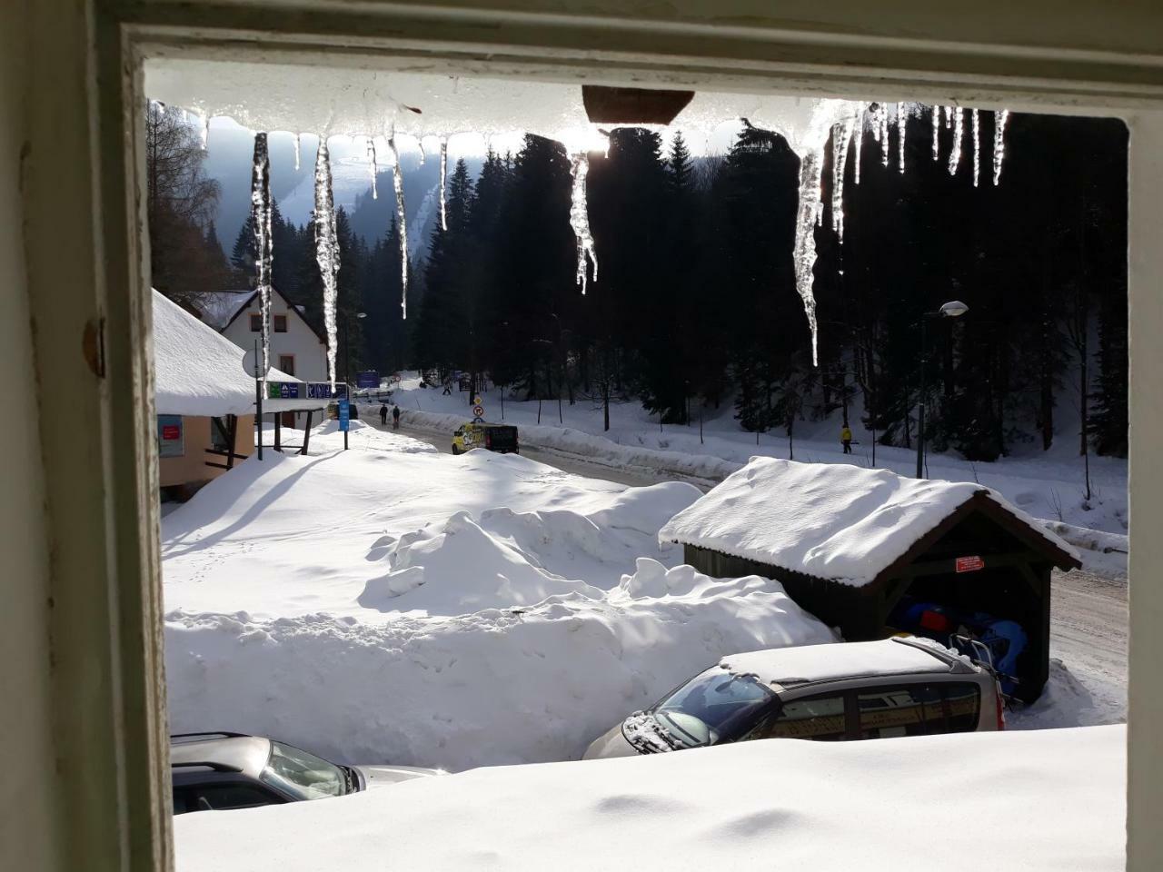 Hostel Fortuna Špindlerŭv Mlýn Exterior foto